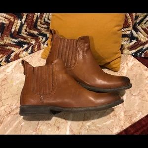 FRYE Phillip Chelsea Ankle Boots / Booties